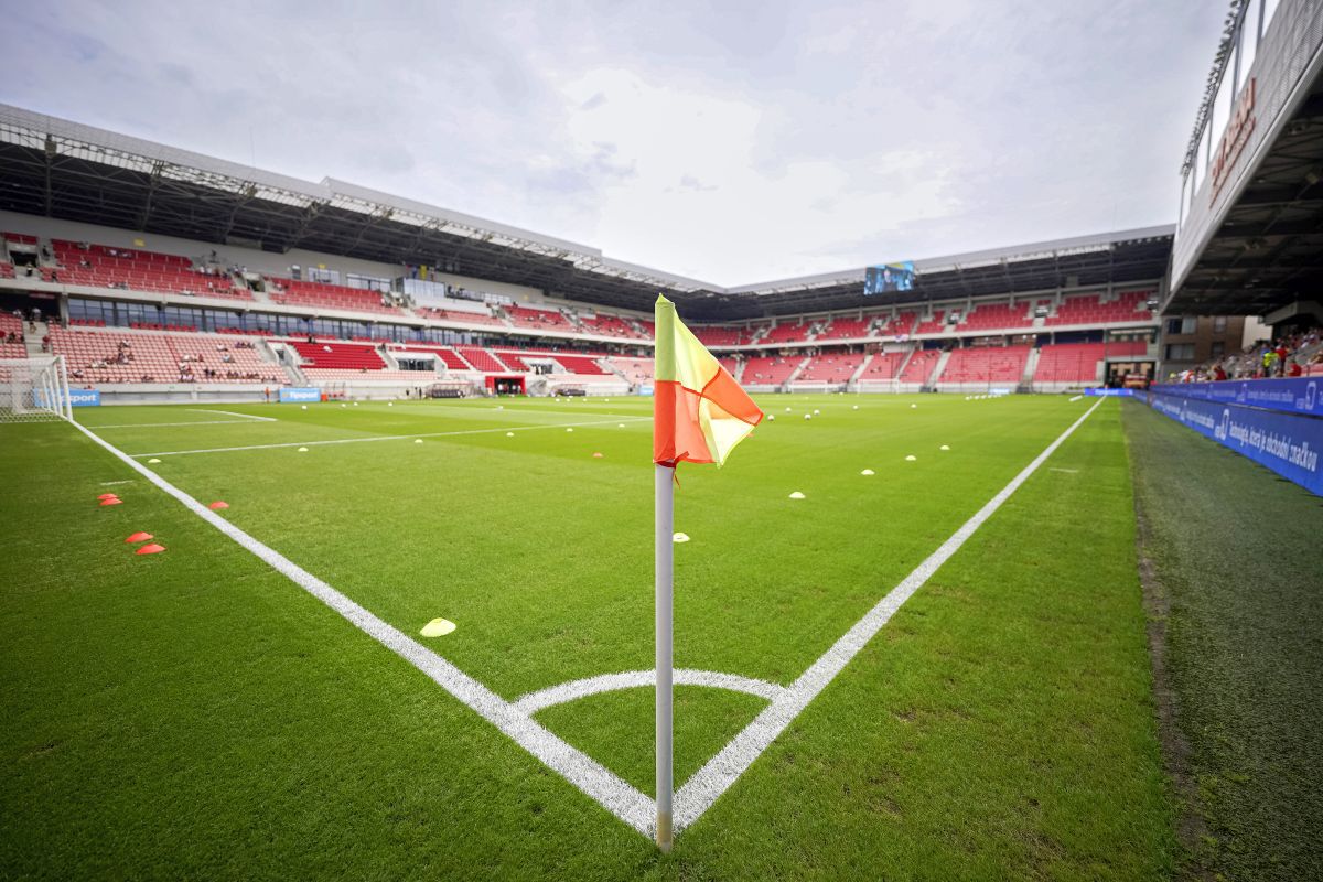 Poftiți în arenele Slovaciei! Cum arată stadioanele pe care se joacă EURO 2025