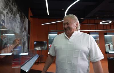 „Dinamo e echipă de fotbal, nu spital de urgență” » Dănuț Lupu critică acid politica de transferuri a roș-albilor