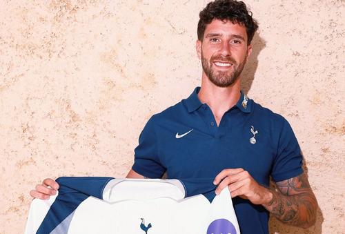 Marcos Senesi, prezentat de Tottenham // foto: Facebook