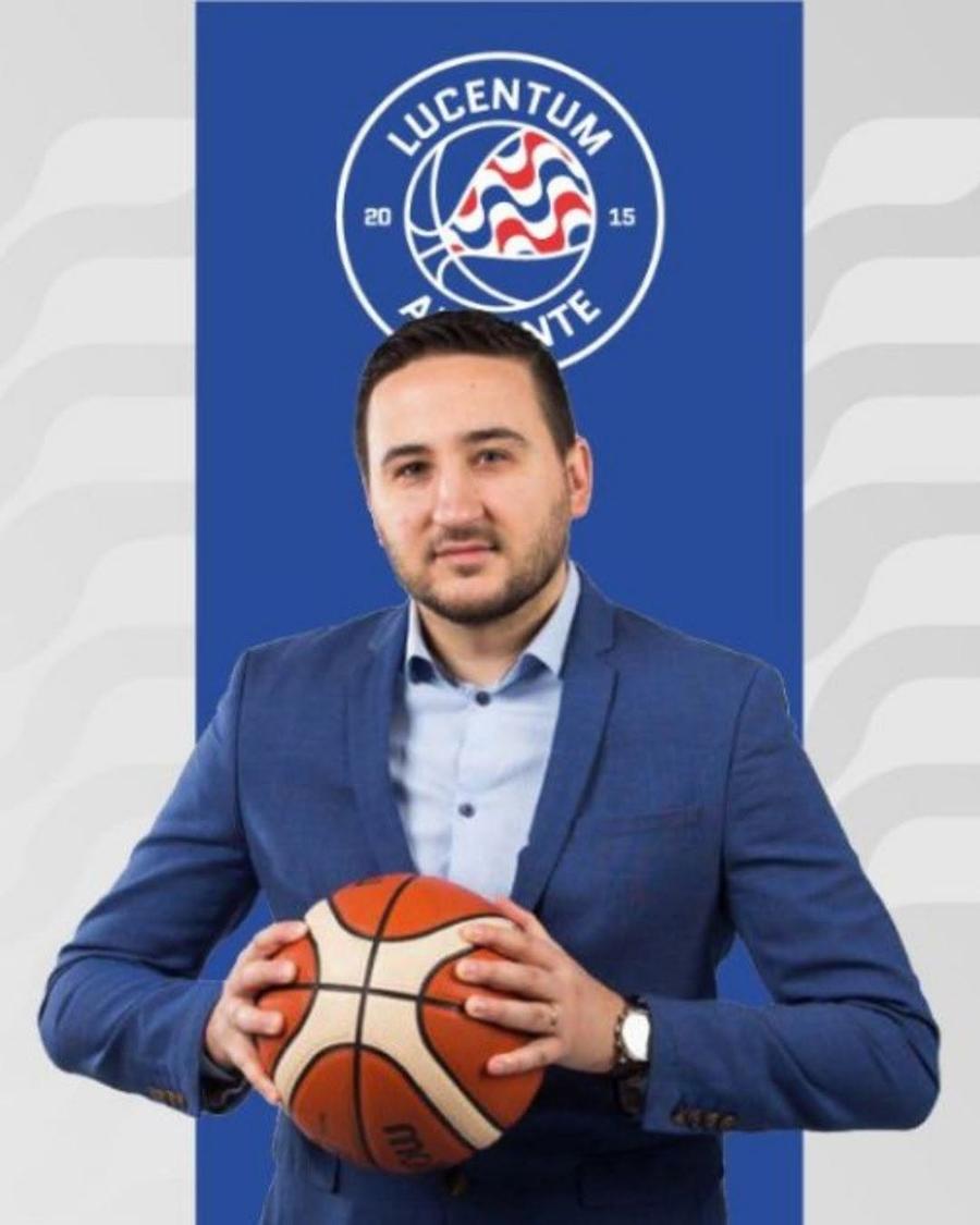 El e românul ajuns în conducerea unui club din Spania: „Va conduce 3 departamente esențiale”