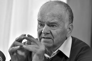 A murit Petru Cadar, legenda Brașovului! „M-au vândut pe două sobe de teracotă!” » Povești din carieră: „Am golit o alimentară de coanic”