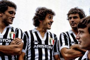 Tricouri ca pe vremea lui Platini și a lui Del Piero la Juventus! Noul echipament al lui U Cluj are și un alt sponsor oficial