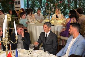Gică Hagi și Răzvan Lucescu, invitați de onoare la petrecerea de titlu a fanilor lui Galatasaray! Turcii nu l-au uitat pe marele „Il Luce”