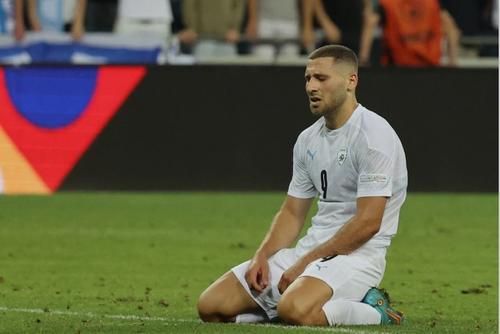 Shon Weismann are 33 de selecții și 6 goluri în naționala Israelului, pentru care a jucat ultima oară în noiembrie 2023 / Foto: X