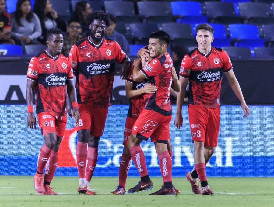 Hegemonie absolută a unui miliardar! „Becali de Tijuana” are 23 de copii și a cumpărat tot fotbalul mexican: „Femeia este animalul meu preferat”