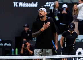 Nick Kyrgios a revenit după 6 luni în turnee cu victorie și un mesaj emoționant: „Pentru voi joc!”