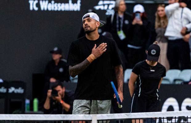Nick Kyrgios a revenit după 6 luni în turnee cu victorie și un mesaj emoționant: „Pentru voi joc!”