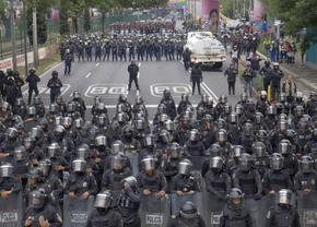 Mobilizare maximă înainte de Cupa Mondială: 100.000 de politiști pe străzi