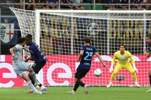 Nume nou pe lista de achiziții a lui Inter » Poate veni în curând, la pachet cu un alt obiectiv al lui Cristi Chivu!