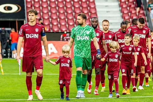 Portarul Alessandro Micai a prins doar două meciuri la CFR Cluj. Foto: Instagram