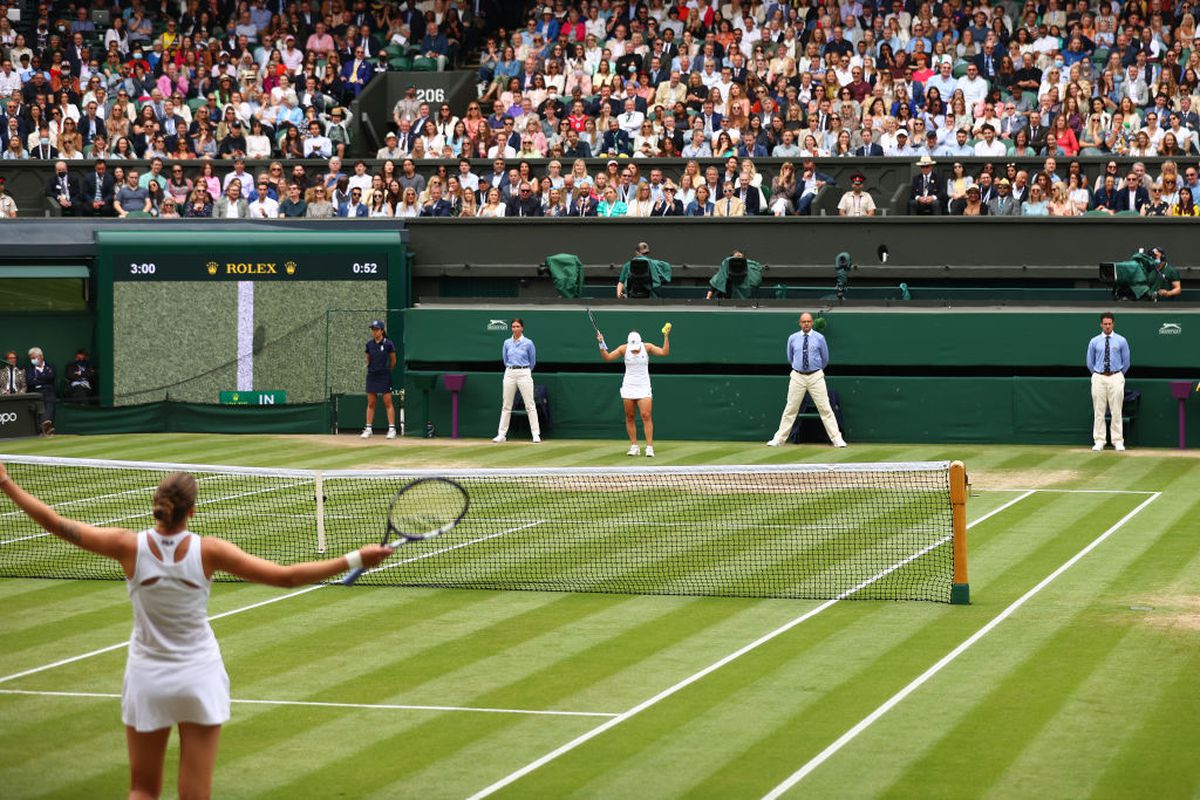 Ashleigh Barty - Karolina Pliskova 6-3, 6-7, 6-3 » Barty e noua campioană de la Wimbledon! Premieră după 9 ani + Mesajul Simonei Halep imediat după finală