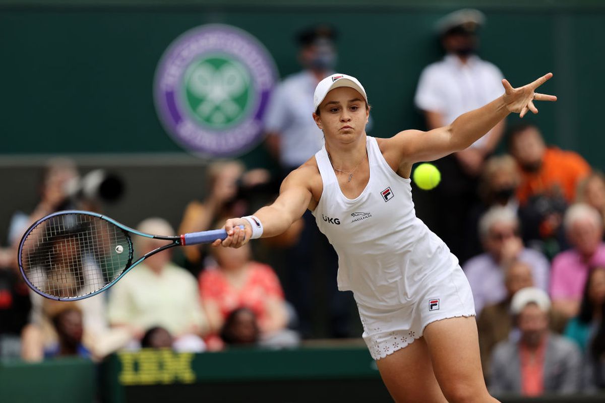 Lacrimi după finala de la Wimbledon! Ambele jucătoare au izbucnit în plâns