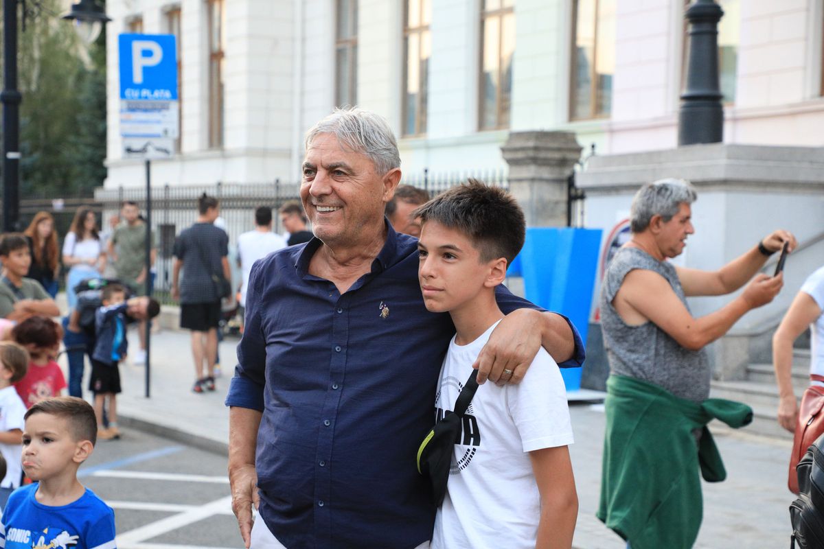 Universitatea Craiova și-a prezentat noul echipament