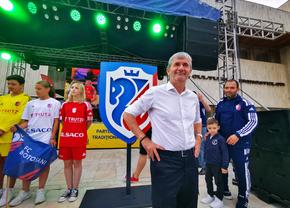 FC Botoșani are haine noi, bere proprie și un NFT » Iftime a anunțat plecarea căpitanului, chiar pe scenă: „Te așteptăm antrenor!”