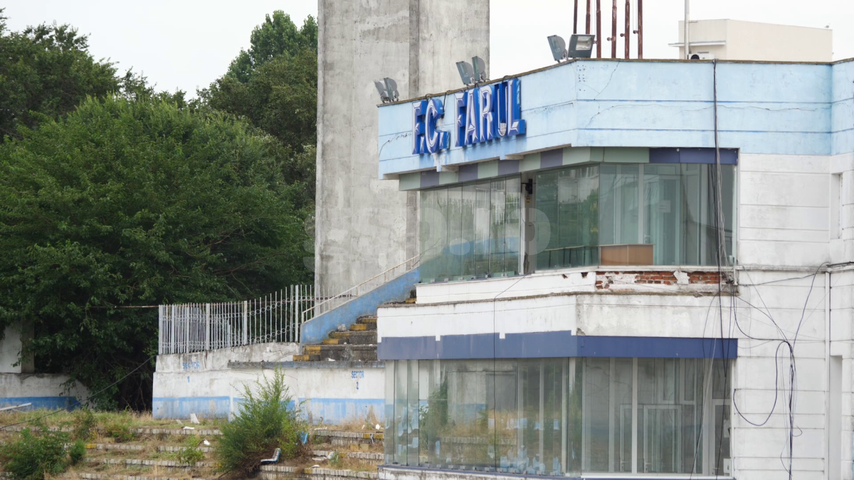 Au intrat buldozerele pe stadionul din Constanța! Imagini spectaculoase surprinse de reporterii GSP + cum va arăta noua arenă