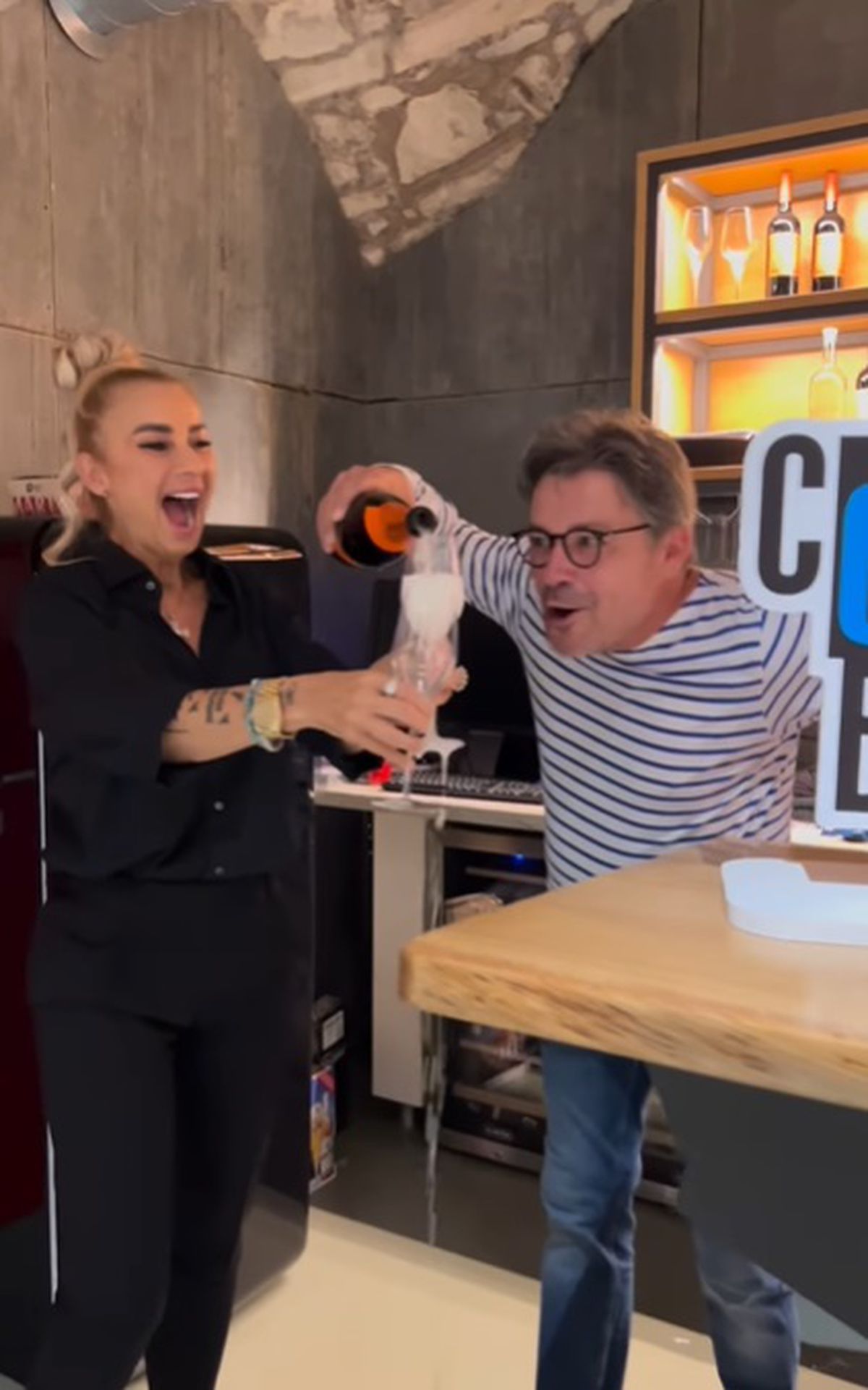 Anamaria Prodan, rol principal într-o comedie care va ajunge pe Netflix » Cum a apărut impresara pe platourile de filmare