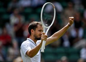 La un an de la interdicție, rușii scriu istorie la Wimbledon » Performanță fără precedent pe iarba londoneză
