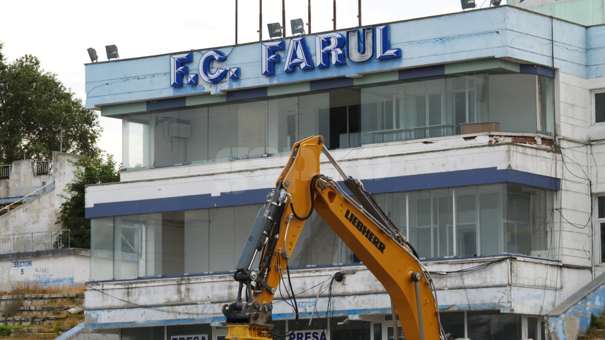 Au intrat buldozerele pe stadionul din Constanța! Imagini spectaculoase surprinse de reporterii GSP + cum va arăta noua arenă