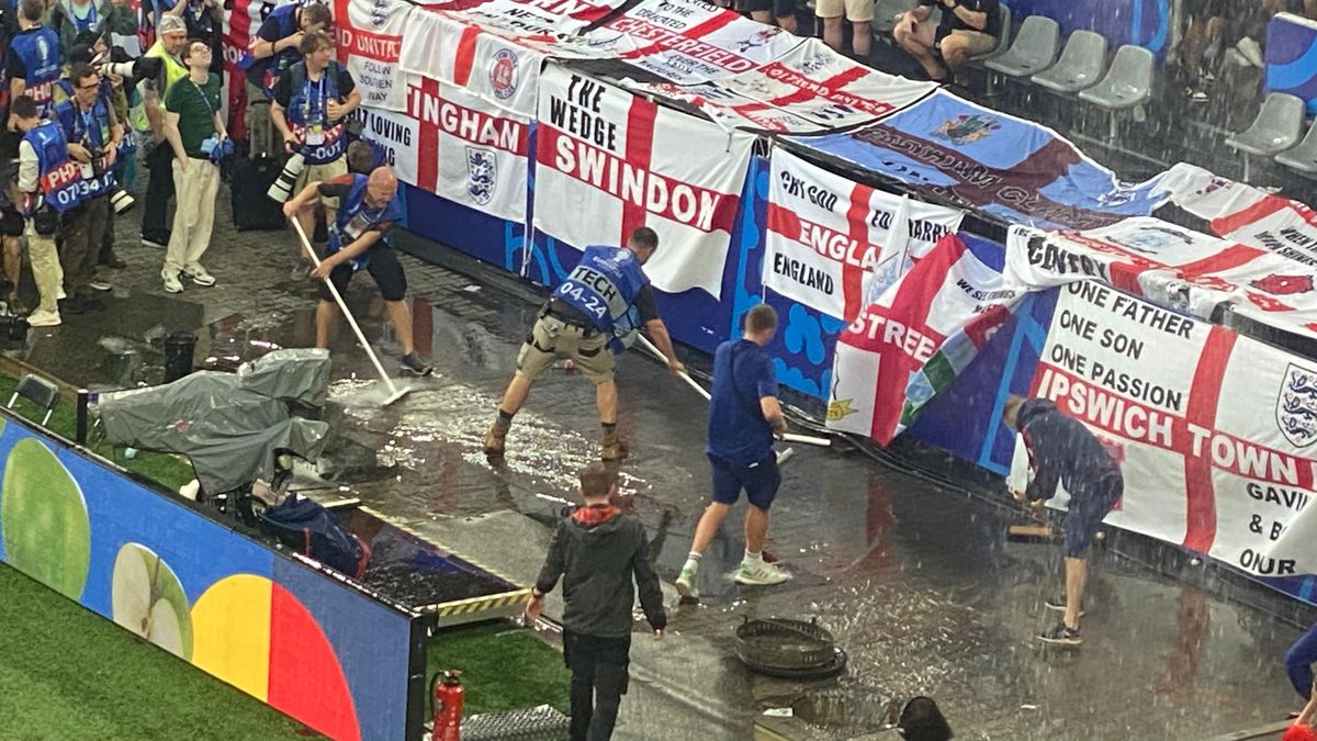 10 detalii observate pe stadion la Olanda - Anglia » „It's coming home, it's coming home!”. Berlin, ultima redută!