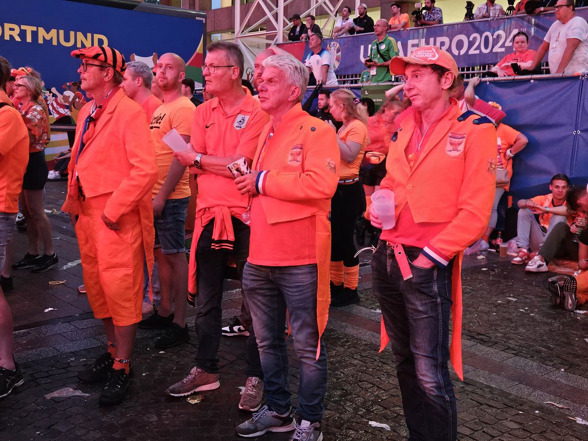 Invazia Oranje » Atmosferă electrizantă în fan zone-ul din Dortmund