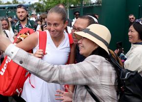 Numai Jelena Ostapenko! Letona încearcă ceva nemaivăzut la Wimbledon