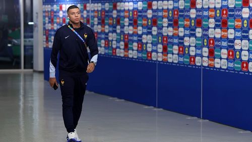 Kylian Mbappe părăsește Allianz Arena și Euro 2024