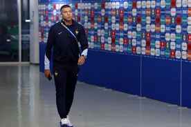 „Pierduți” în parcare. Francezii erau să plece fără Mbappe, Griezmann s-a „dat” cu spaniolii