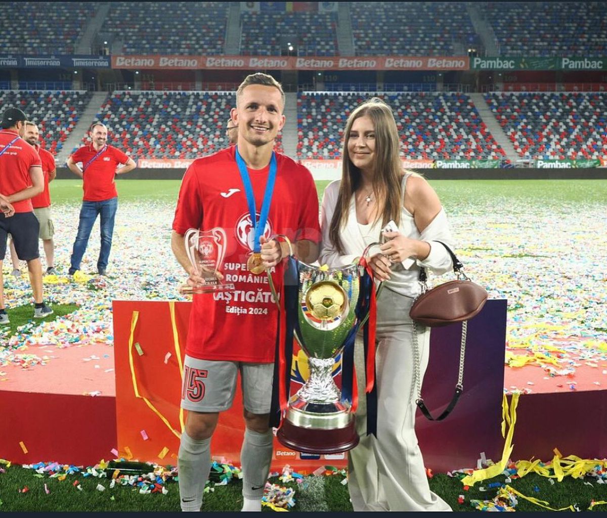 Marius Ștefănescu se va căsători cu Ileana în aceeași zi în care a semnat cu FCSB: „Suntem din același sat”