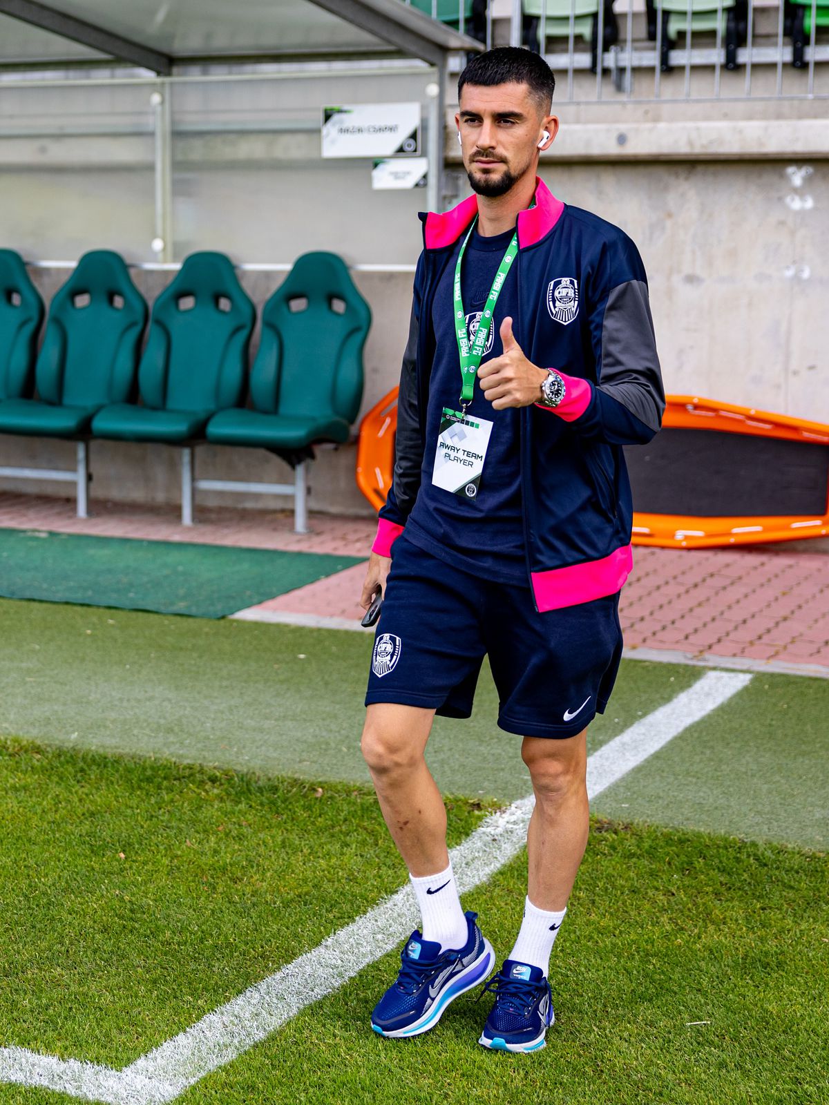 CFR Cluj la inspecția gazonului înaintea meciului cu Paksi