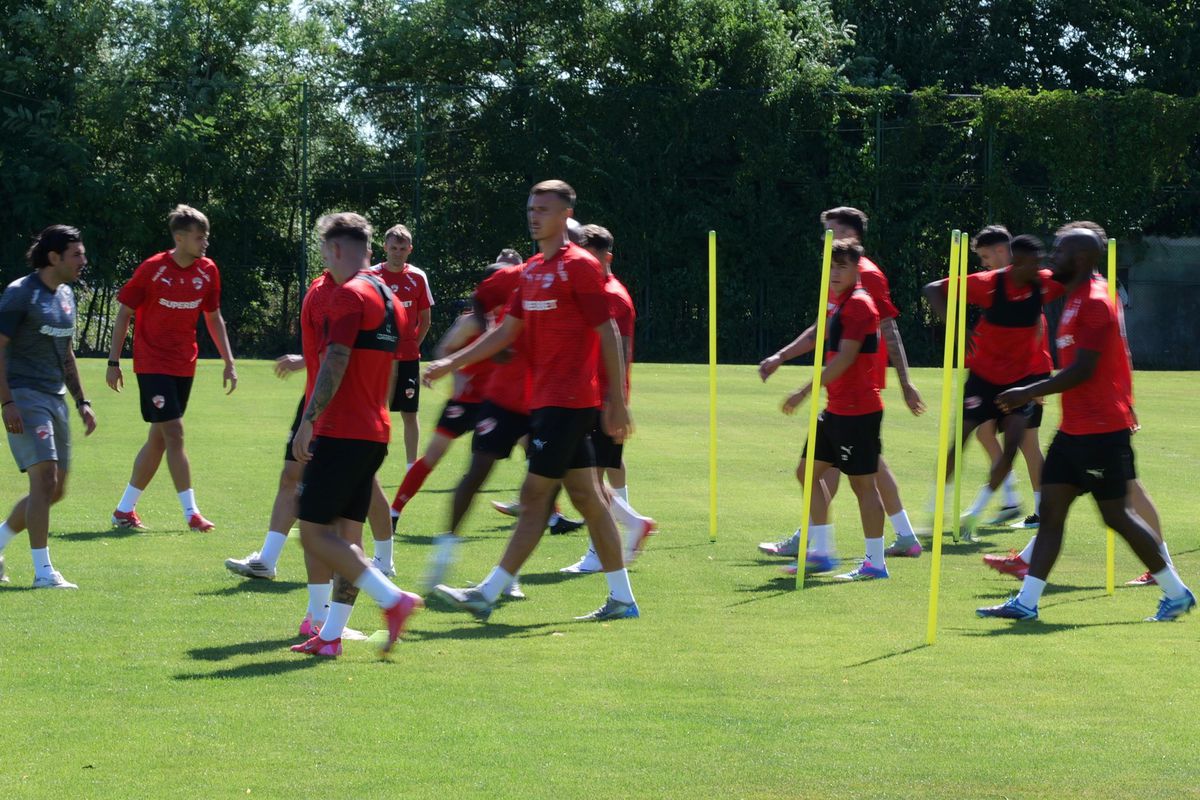 Fost jucător la FCSB și Rapid, în staff-ul lui Dinamo: detalii de ultimă oră de la Săftica » Care este situația jucătorilor accidentați