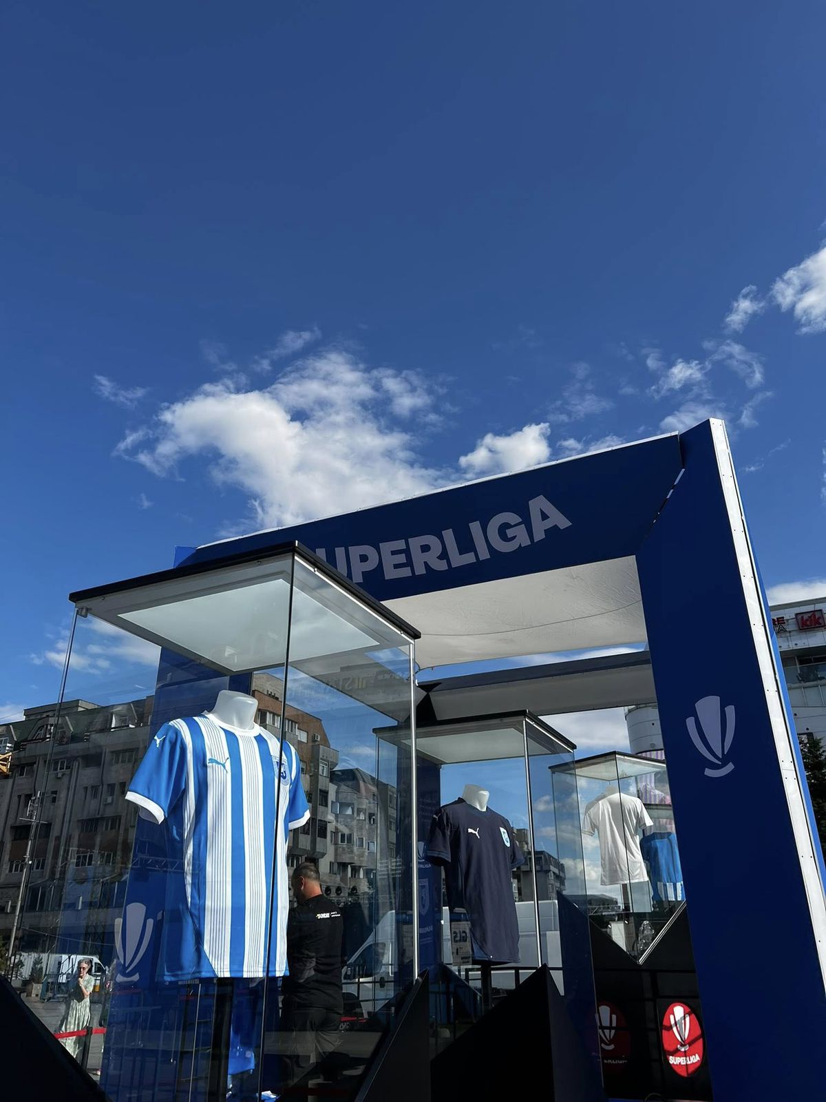 Universitatea Craiova, echipamente pentru sezonul 2025/2026