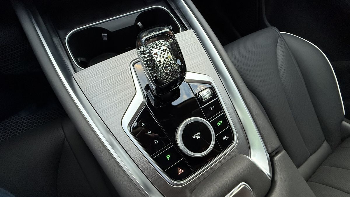 Cele două mașini chinezești care dau peste cap piața auto din România! Noul SUV ar putea deveni coșmarul Daciei