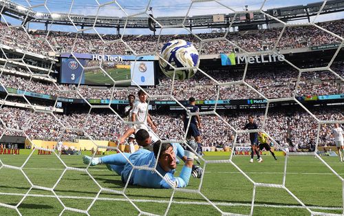 Thibaut Courtois, învins a patra oară în PSG - Real Madrid 4-0 / Foto: Imago