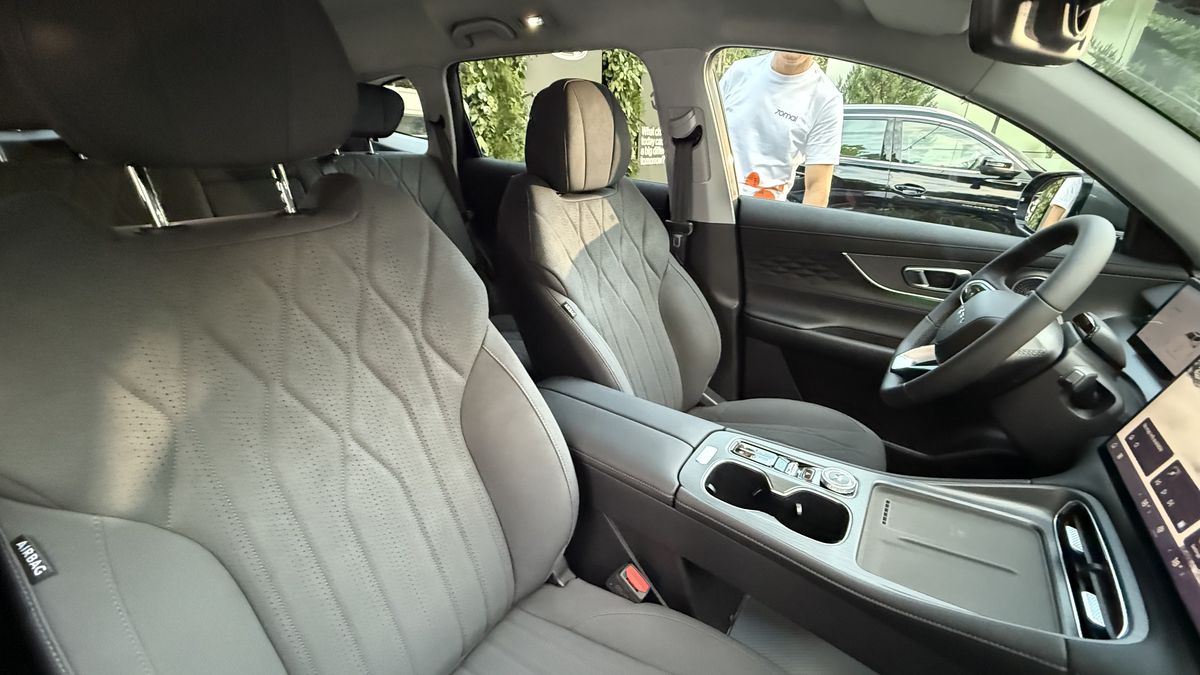 Cele două mașini chinezești care dau peste cap piața auto din România! Noul SUV ar putea deveni coșmarul Daciei