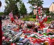 Liverpool, în doliu » Fanii și oamenii din fotbal îi aduc un ultim omagiu lui Diogo Jota: imagini înduioșătoare în apropierea Anfield Road