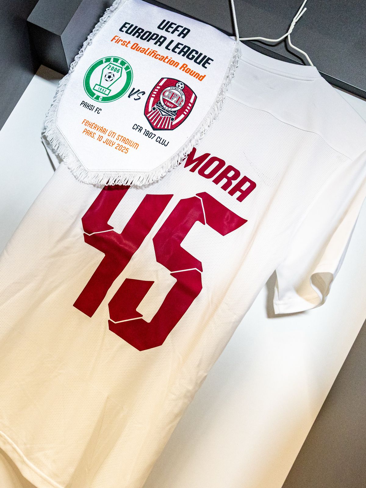 Imagini din vestiarul celor de la CFR Cluj, înaintea meciului cu Paksi