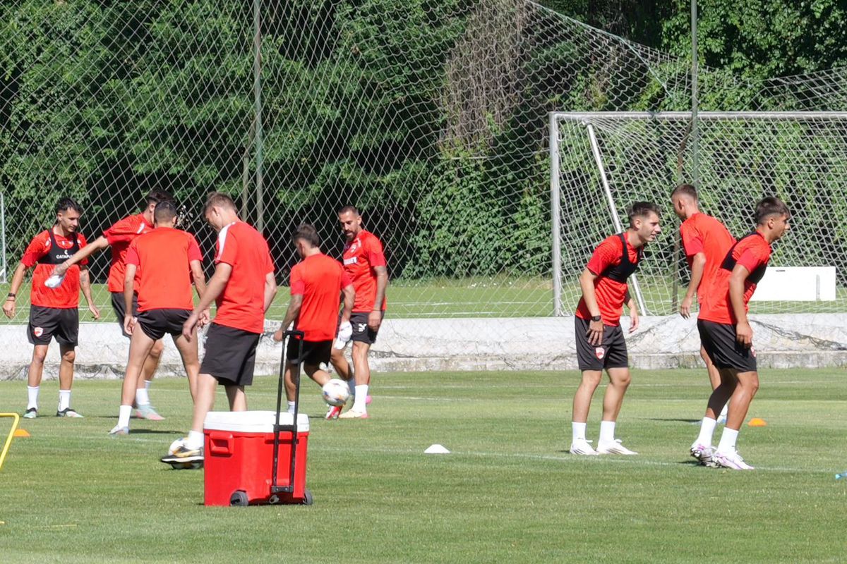 Fost jucător la FCSB și Rapid, în staff-ul lui Dinamo: detalii de ultimă oră de la Săftica » Care este situația jucătorilor accidentați