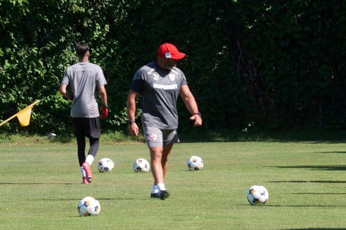 Fost jucător la FCSB și Rapid, în staff-ul lui Dinamo: detalii de ultimă oră de la Săftica » Care este situația jucătorilor accidentați