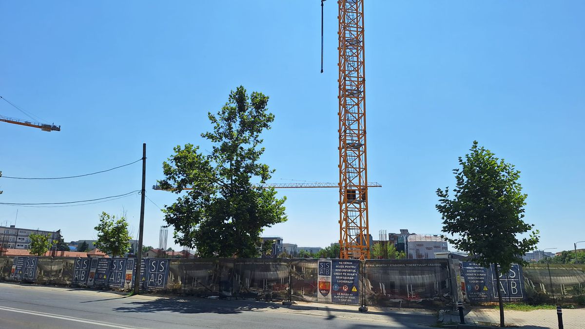 Imagini de pe șantierul velodromului interior de la Craiova, iulie 2025 // foto: GSP
