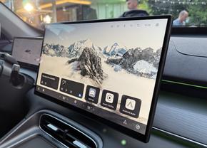 Mașina care schimbă regulile jocului: Românii își pot lua un SUV hibrid nou, mai ieftin decât Dacia Bigster