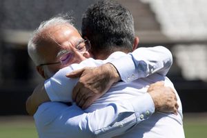 Discurs ca pe timpul lui Ceaușescu » Ce promisiuni i-a făcut Răzvan Lucescu patronului Savvidis