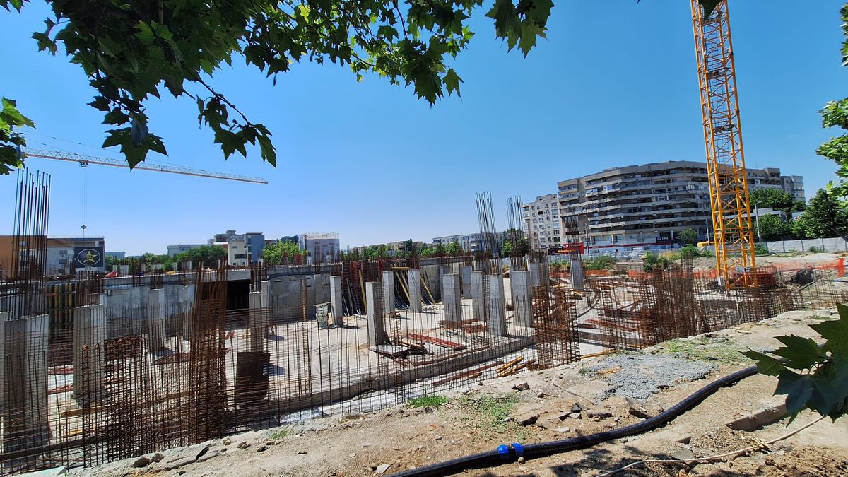Imagini de pe șantierul velodromului interior de la Craiova, iulie 2025 // foto: GSP