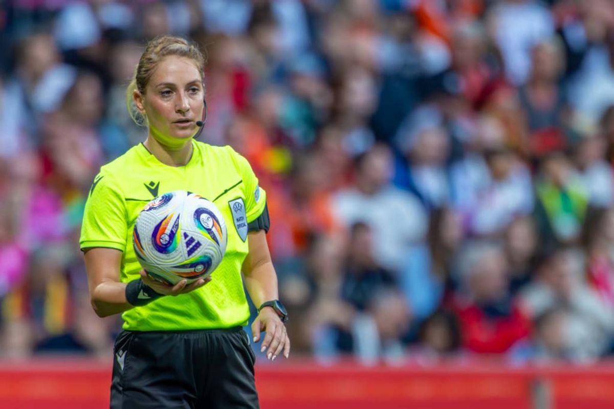 Arbitraj românesc de top la EURO 2025! Alina Peșu și Iuliana Demetrescu au fost delegate din nou la meciuri tari