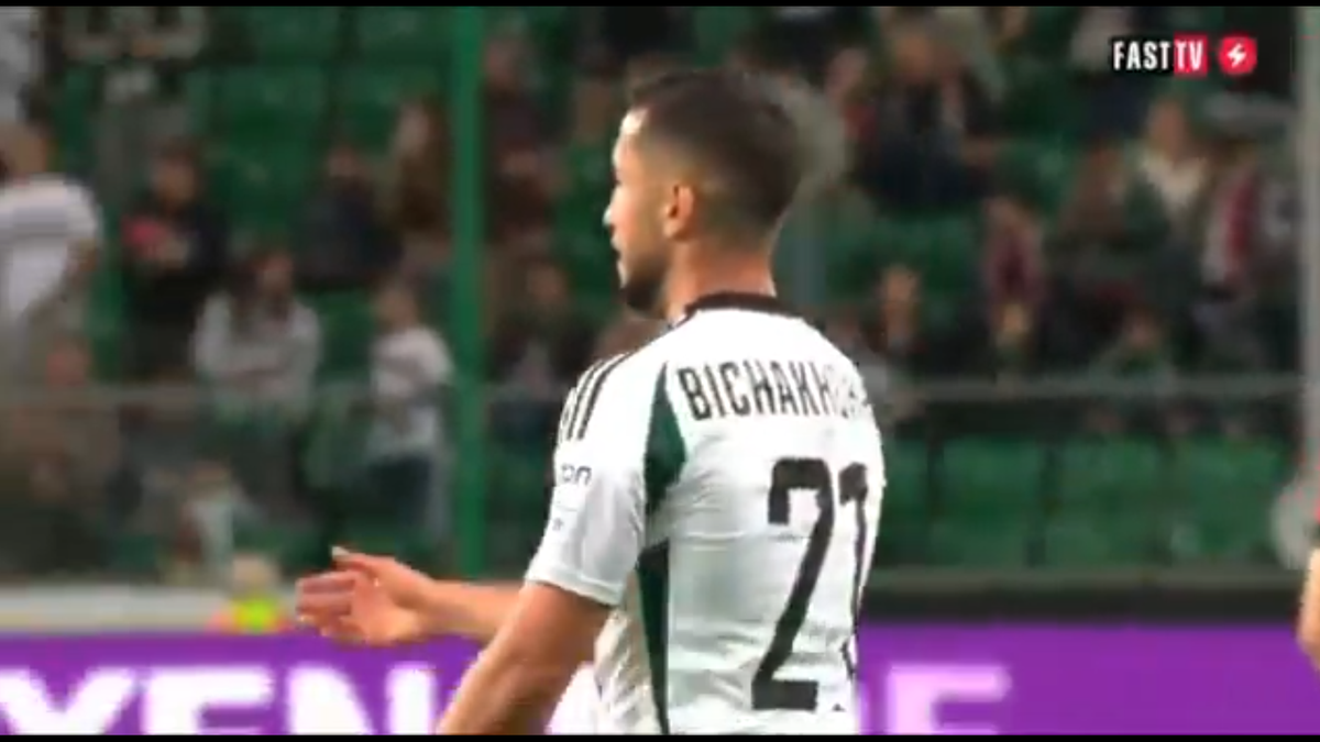 Andrei Vlad a primit un gol de toată frumusețea în Legia - Aktobe