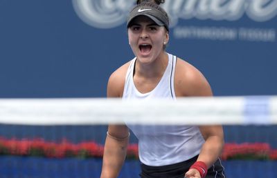 ROGERS CUP // VIDEO Bianca Andreescu este de neoprit! A trecut de Sofia Kenin și va juca finala de la Rogers Cup » Discurs în lacrimi: „Viața e a naibii de uimitoare”