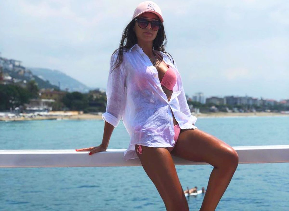 Maria Iordănescu s-a măritat, Gigi Becali i-a fost naș. Edi Iordănescu a lipsit: „Soră-mea e la Starea Civilă și eu zâmbesc la voi”