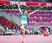 Bianca Ghelber manifestându-și bucuria pe Stadionul Olimpic, unde a ocupat locul 6 la aruncarea ciocanului