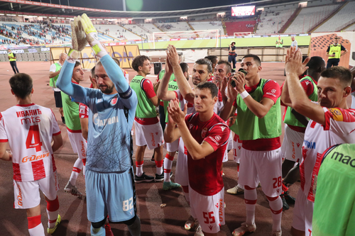 Steaua Roșie Belgrad -CFR Cluj, în play-off-ul Europa League.