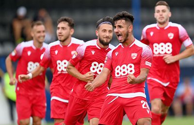 Scandal la Dinamo » Chipul lui Cătălin Hîldan a dispărut de pe tricouri! Suporterii și fratele „Unicului Căpitan” au luat foc