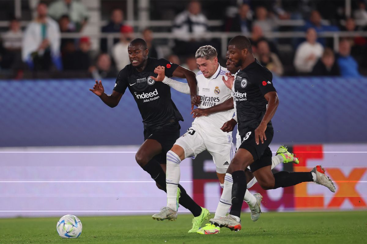 Real Madrid - Eintracht Frankfurt 2-0 » Europa este „blanco”! Madridul le egalează pe AC Milan și Barcelona la numărul de Supercupe all-time